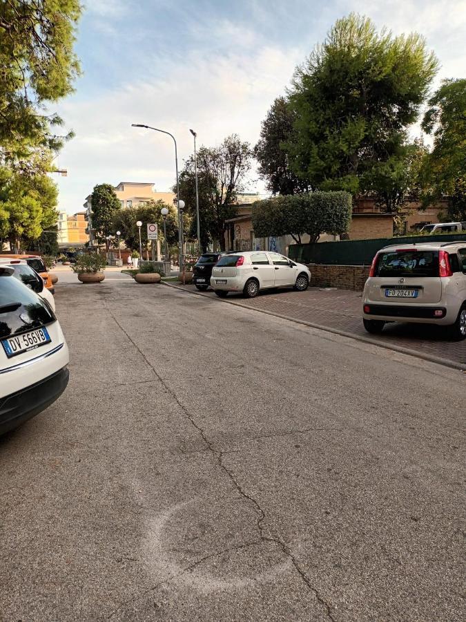 B&B Lido Apartament 10A Civitanova Marche Bagian luar foto